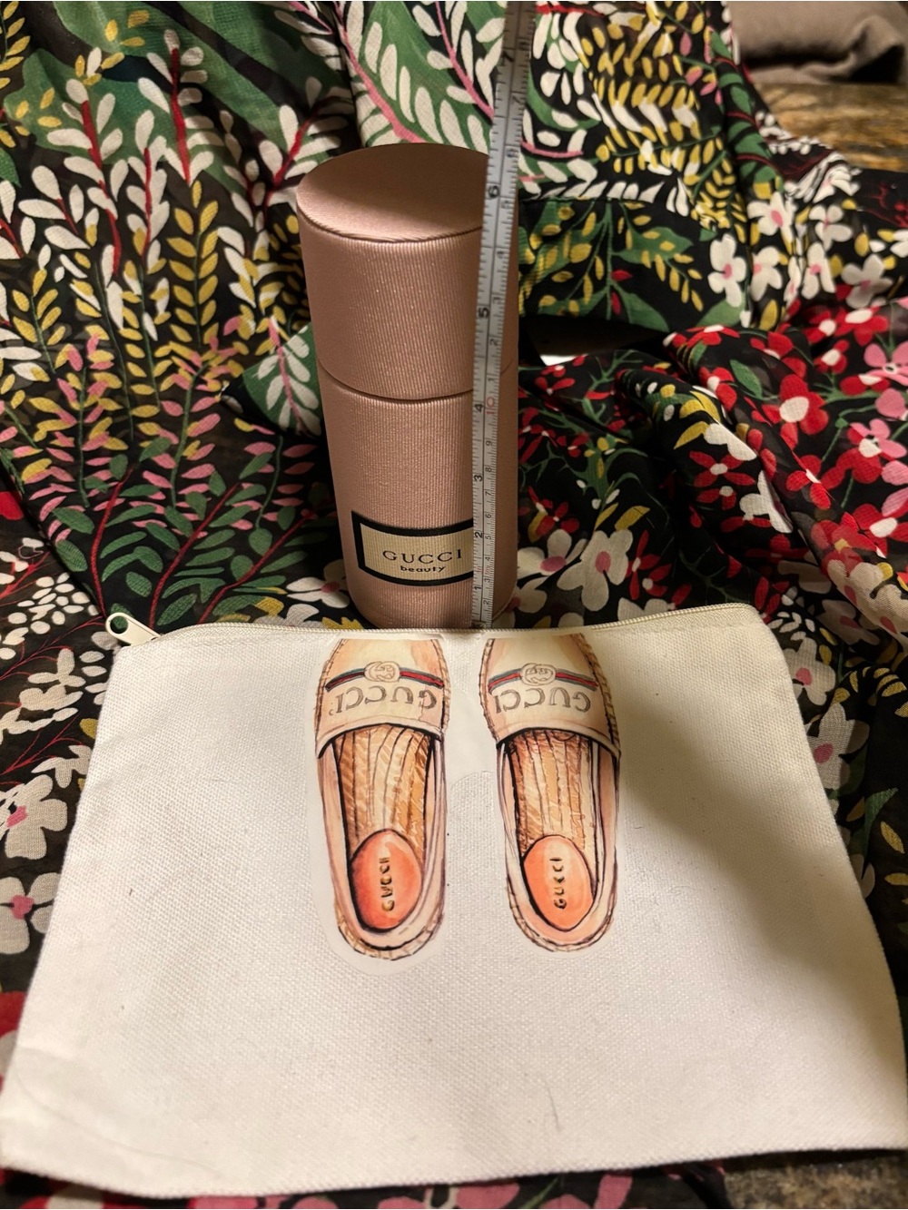 NWT Gucci Makeup Brush 4 Piece Set and canvas makeup zippered bag - Picture 8 of 10